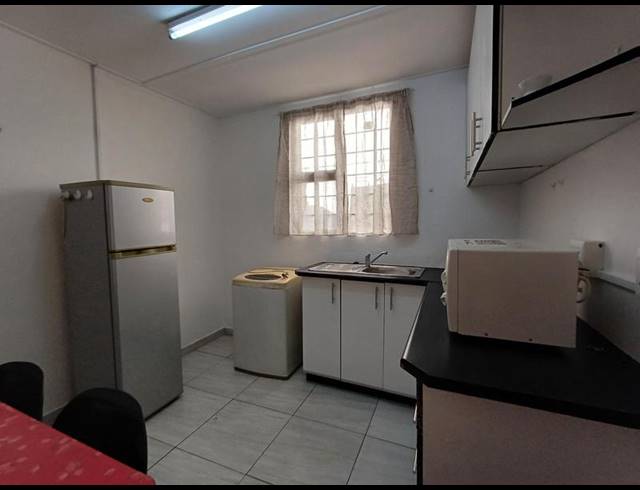 1 BEDROOM PROPERTY TO RENT IN DURBAN NORTH